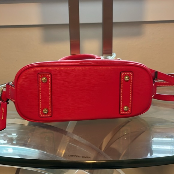 Dooney & Bourke purse - Picture 4 of 9